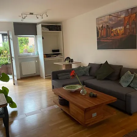 Modernes Im Gruenen - Stilvoll Und Komfortabel Appartement Cologne