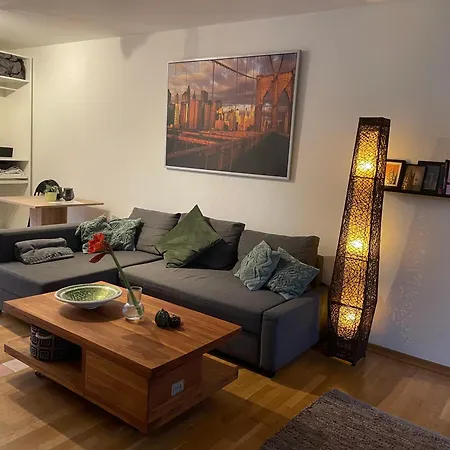 Modernes Im Gruenen - Stilvoll Und Komfortabel * Cologne