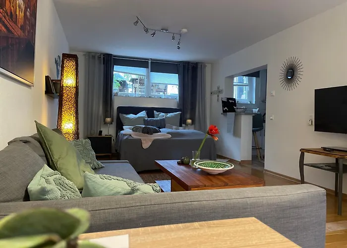 Modernes Im Grünen - Stilvoll Und Komfortabel *