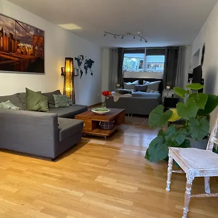 Apartment Modernes Im Grünen - Stilvoll Und Komfortabel *